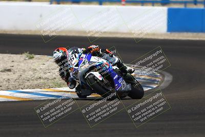media/Jun-07-2025-TrackDaz (Sat) [[4413525952]]/A Group/1pm (Turn 1)/